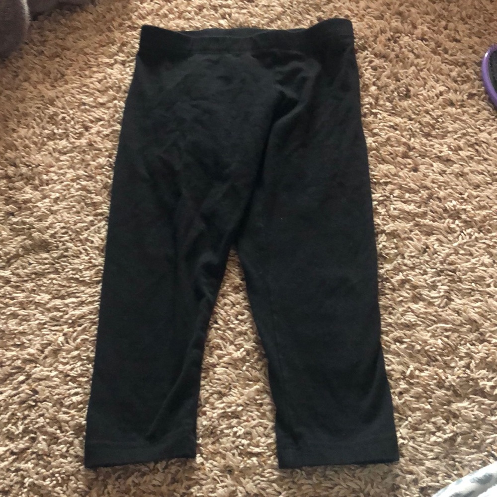 Girls black Capri